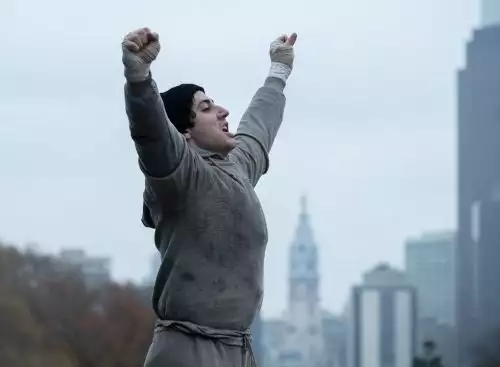 IPlayRocky_134362729071761141_big-cine_deskt.webp
