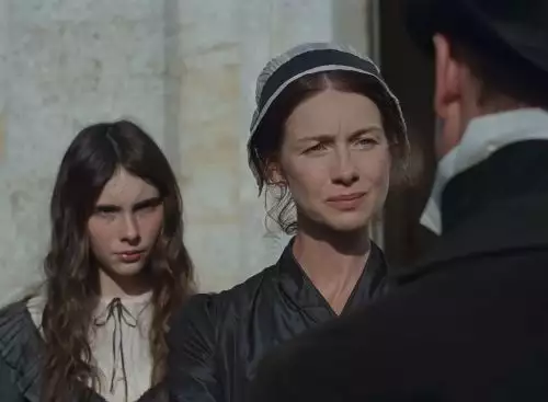 SenseandSensibility_134362654398688573_big-cine_deskt.webp