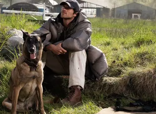 TheDogStars16_134320312218773036_big-cine_deskt.webp